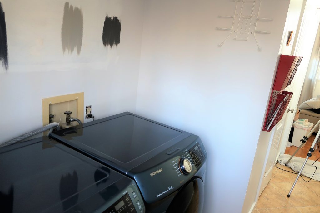 laundry room before makeover